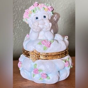 Dreamsicles “ Guardian Angel” Ceramic Trinket Box - 1996